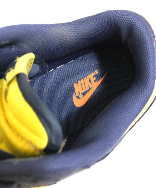 NIKE（ナイキ）NIKE (ナイキ) ローカットスニーカー イエロー×ネイビー サイズ:27の古着・服飾アイテム