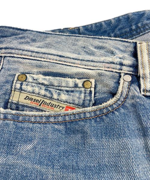 DIESEL（ディーゼル）DIESEL (ディーゼル) ポケット刺繍デニムパンツ インディゴ サイズ:W34の古着・服飾アイテム