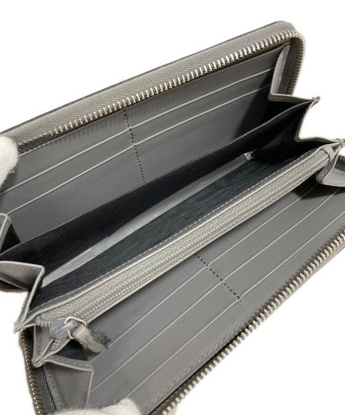 GUCCI（グッチ）GUCCI (グッチ) GGエンボスアラウンドジップウォレット グレーの古着・服飾アイテム