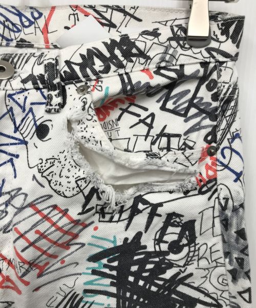Maison Margiela（メゾンマルジェラ）Maison Margiela (メゾンマルジェラ) GRAFFITI SPLATTER CAPRI JEANS ホワイト サイズ:38の古着・服飾アイテム