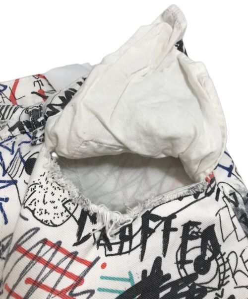 Maison Margiela（メゾンマルジェラ）Maison Margiela (メゾンマルジェラ) GRAFFITI SPLATTER CAPRI JEANS ホワイト サイズ:38の古着・服飾アイテム