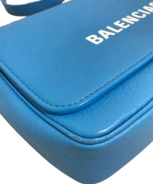 BALENCIAGA（バレンシアガ）BALENCIAGA (バレンシアガ) エブリデイチェーンショルダーバッグ ブルーの古着・服飾アイテム