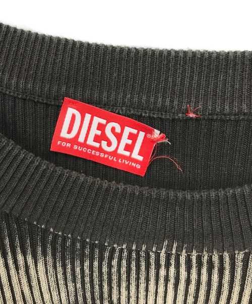 DIESEL（ディーゼル）DIESEL (ディーゼル) オーバルロゴニット グレー×ベージュ サイズ:XXLの古着・服飾アイテム