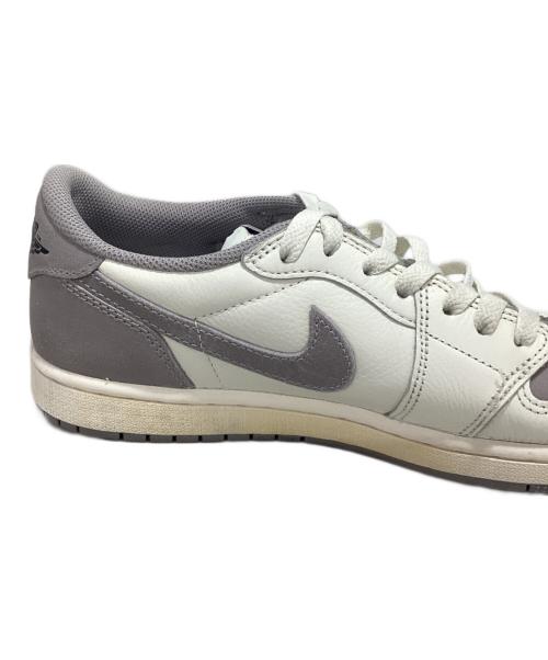 NIKE（ナイキ）NIKE (ナイキ) AIR JORDAN 1 LOW OG ホワイト×グレー サイズ:26.5の古着・服飾アイテム