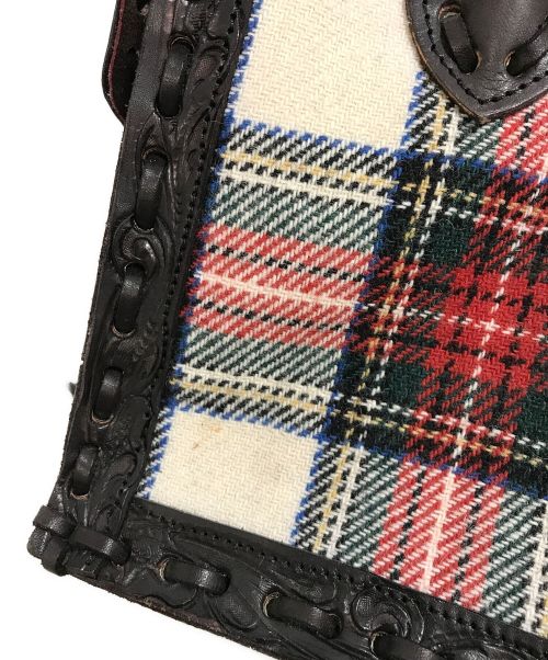 Carving Tribes（カービングトライブス）CARVING TRIBES (カービングトライブス) ハンドバッグ マルチカラーの古着・服飾アイテム