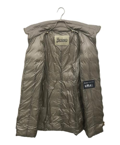 HERNO（ヘルノ）HERNO (ヘルノ) フーデッドダウンコート ベージュ サイズ:42の古着・服飾アイテム