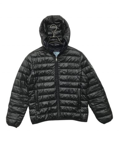 未使用級　プラダ　ダウンジャケット　三角プレート　フード　ブラック　Lサイズ 未使用級 プラダ ダウンジャケット 三角プレート フード ブラック L