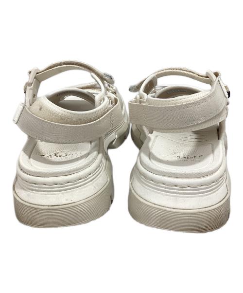 Dr.Martens（ドクターマーチン）Dr.Martens (ドクターマーチン) サンダル ホワイト サイズ:UK7の古着・服飾アイテム