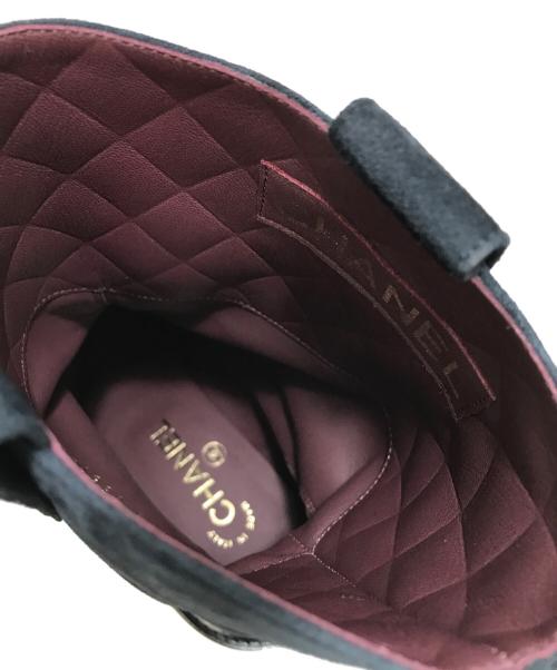 CHANEL（シャネル）CHANEL (シャネル) ココマークバイカラーブーツ ネイビー サイズ:38Cの古着・服飾アイテム