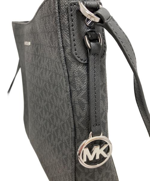 MICHAEL KORS（マイケル・コース）MICHAEL KORS (マイケルコース) ショルダーバッグ ブラックの古着・服飾アイテム
