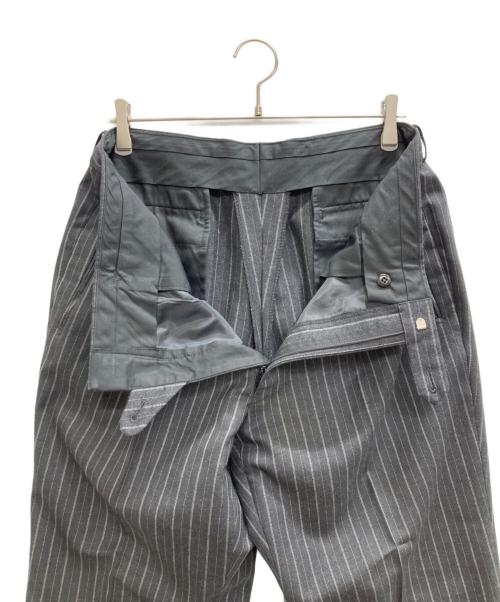 Savile Clifford（サヴィル・クリフォード）savile clifford (サヴィル・クリフォード) Bou (ボウ) ストライプセットアップスーツ グレー サイズ:表記なしの古着・服飾アイテム