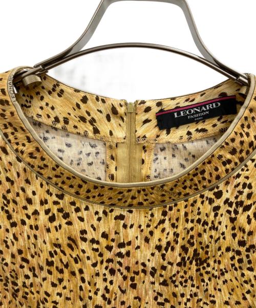 LEONARD（レオナール）LEONARD (レオナール) ヒョウ柄半袖カットソー ベージュ サイズ:LLの古着・服飾アイテム