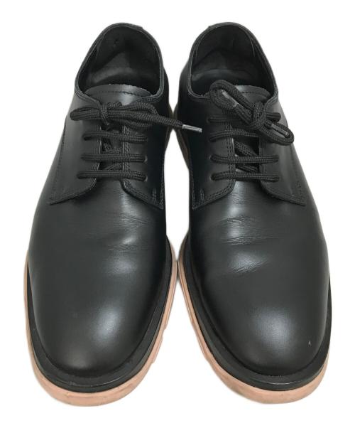 ALEXANDER McQUEEN（アレキサンダーマックイーン）ALEXANDER McQUEEN (アレキサンダーマックイーン) プレーントゥシューズ ブラック サイズ:41の古着・服飾アイテム