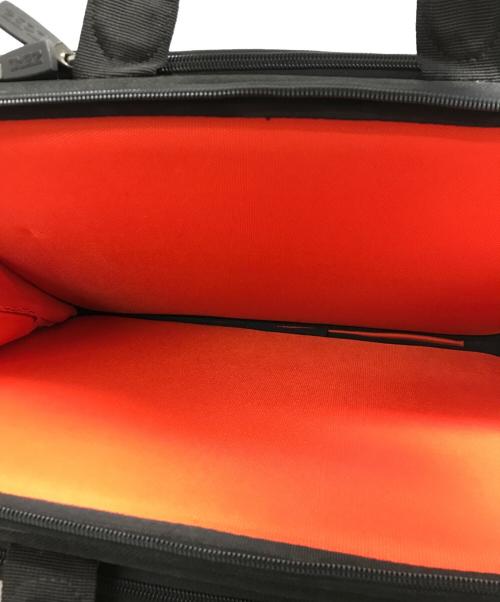 ZERO HALLIBURTON（ゼロ ハリバートン）ZERO HALLIBURTON (ゼロハリバートン) ブリーフケース ブラックの古着・服飾アイテム