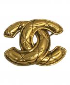 CHANELシャネル）の古着「ココマーク マトラッセ」｜ゴールド