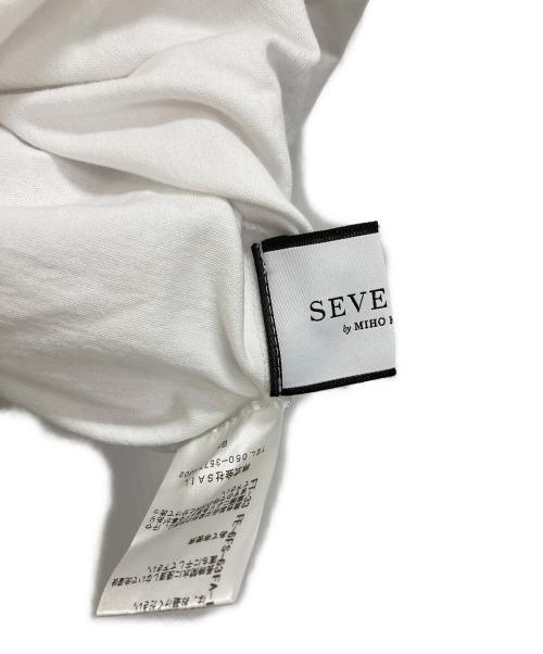 SEVEN TEN by MIHO KAWAHITO（セブン テン バイ ミホ カワヒト）SEVEN TEN by MIHO KAWAHITO (セブン テン バイ ミホ カワヒト) Tシャツ SVT刺繍Tシャツ ホワイト サイズ:Mの古着・服飾アイテム
