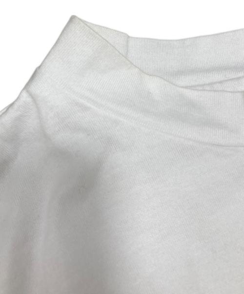 SEVEN TEN by MIHO KAWAHITO（セブン テン バイ ミホ カワヒト）SEVEN TEN by MIHO KAWAHITO (セブン テン バイ ミホ カワヒト) Tシャツ SVT刺繍Tシャツ ホワイト サイズ:Mの古着・服飾アイテム