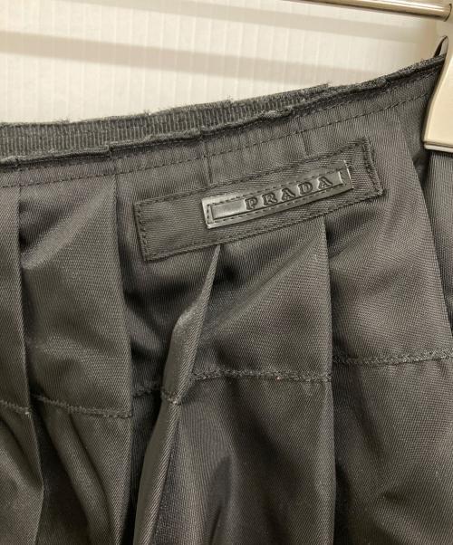 PRADA（プラダ）PRADA (プラダ) ナイロンプリーツスカート ブラック サイズ:44の古着・服飾アイテム