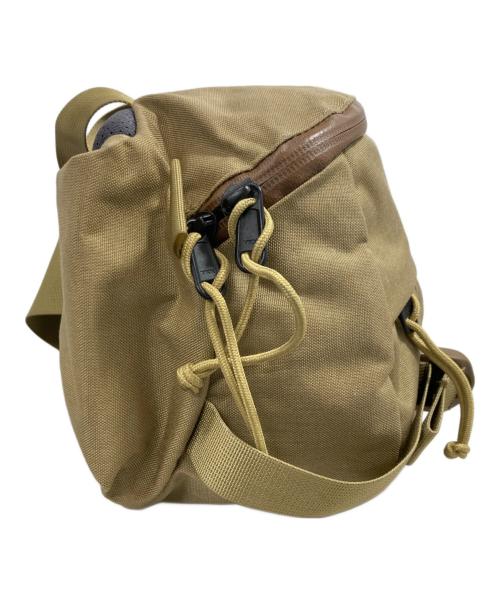 MYSTERY RANCH（ミステリーランチ）MYSTERY RANCH (ミステリーランチ) バッグ ベージュの古着・服飾アイテム