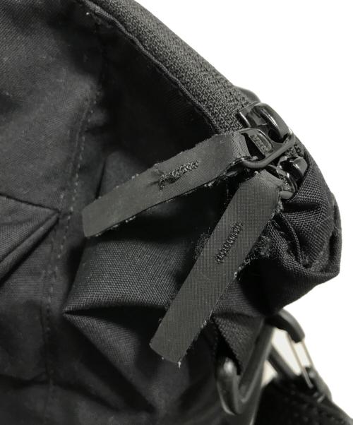 HELLY HANSEN（ヘリーハンセン）HELLY HANSEN (ヘリーハンセン) SENTRUM COMMUTER TOTE ブラックの古着・服飾アイテム