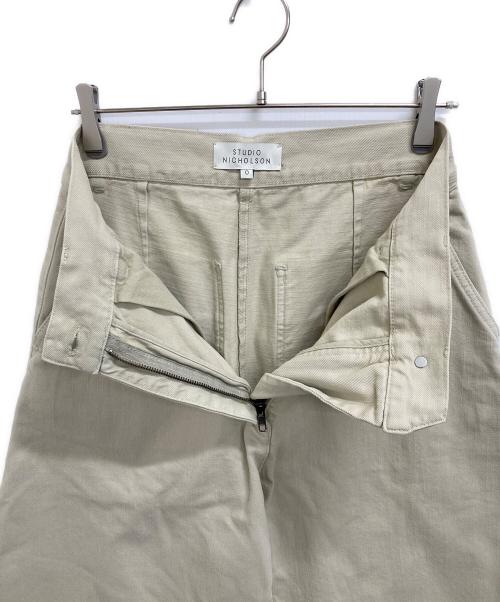 STUDIO NICHOLSON（スタジオ ニコルソン）STUDIO NICHOLSON (スタジオ ニコルソン) wide crop pant ベージュの古着・服飾アイテム