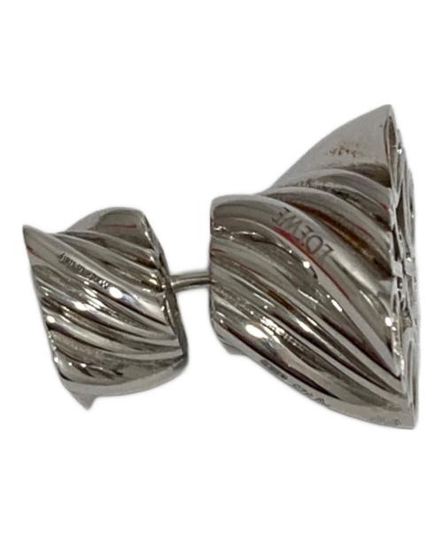 LOEWE（ロエベ）LOEWE (ロエベ) TWISTED ANAGRAM SINGLE EARRING シルバーの古着・服飾アイテム
