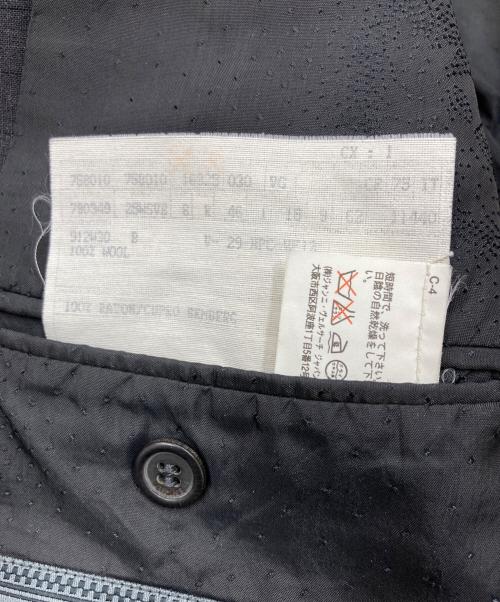 GIANNI VERSACE（ジャンニ・ヴェルサーチ）GIANNI VERSACE (ジャンニ・ヴェルサーチ) 3Bサマーセットアップスーツ ブラック サイズ:46の古着・服飾アイテム