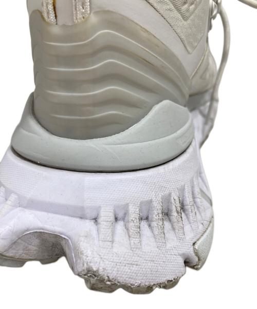 HOKAONEONE（ホカオネオネ）HOKAONEONE (ホカオネオネ) Tennine Hike GTX ホワイト サイズ:26.5の古着・服飾アイテム