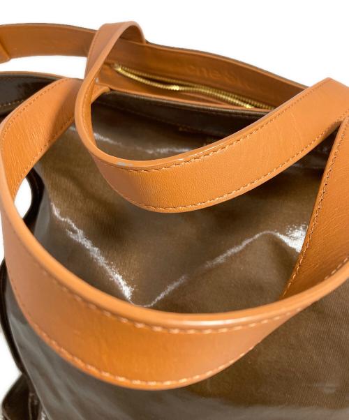Acne studios（アクネ ストゥディオス）Acne studios (アクネ ストゥディオス) シャイニートートバッグ ブラウンの古着・服飾アイテム