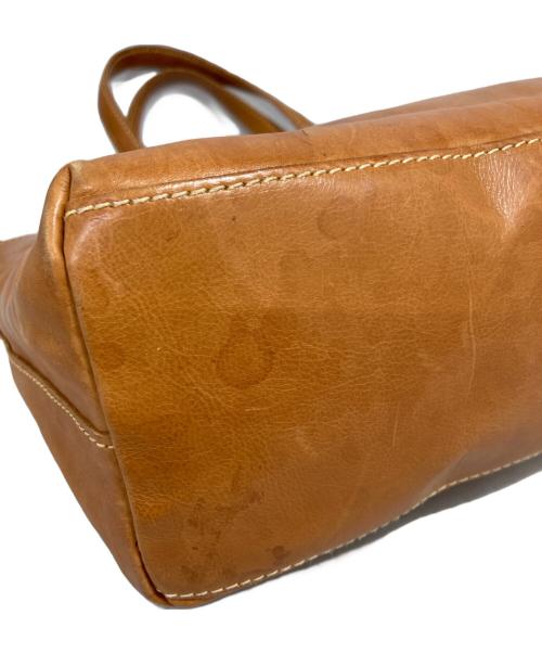 genten（ゲンテン）genten (ゲンテン) レザーハンドバッグ ベージュの古着・服飾アイテム