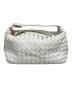 BOTTEGA VENETA (ボッテガベネタ) ハンドポーチ ホワイト：42000円