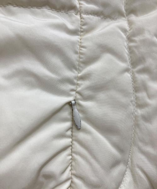 MONCLER（モンクレール）MONCLER (モンクレール) ダウンジャケット アイボリーの古着・服飾アイテム