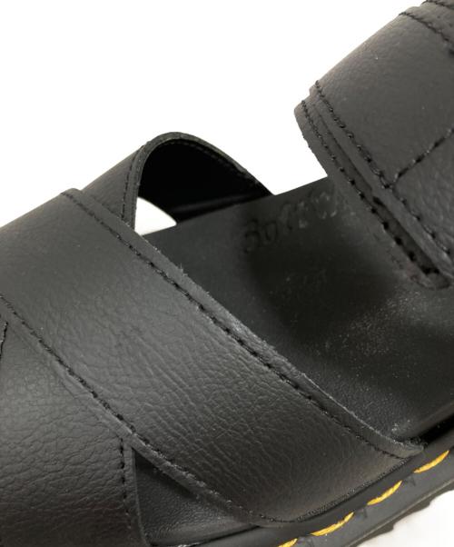 Dr.Martens（ドクターマーチン）Dr.Martens (ドクターマーチン) 厚底サンダル ブラック サイズ:UK6の古着・服飾アイテム