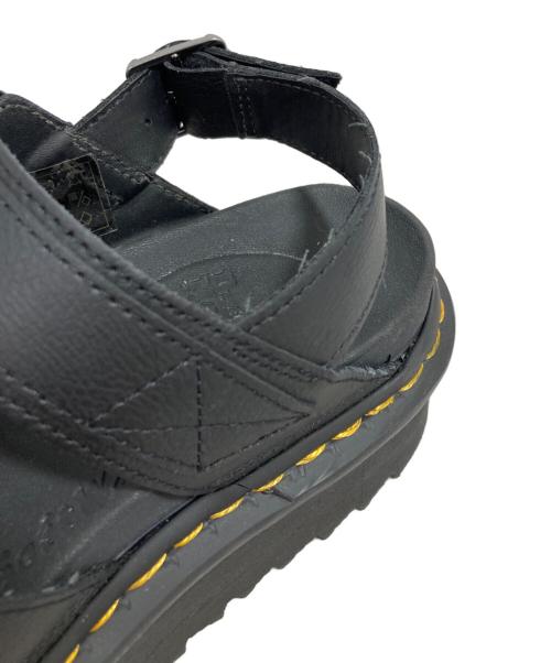 Dr.Martens（ドクターマーチン）Dr.Martens (ドクターマーチン) 厚底サンダル ブラック サイズ:UK6の古着・服飾アイテム