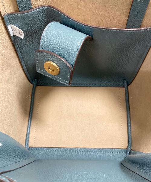 TORY BURCH（トリーバーチ）TORY BURCH (トリーバーチ) MCGRAW DRAGONFLY ブルー サイズ:OS 未使用品の古着・服飾アイテム