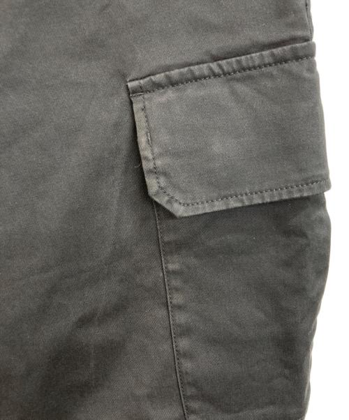 1piu1uguale3（ウノピュウノウグァーレトレ）1piu1uguale3 (ウノピュウノウグァーレトレ) カーゴパンツ ブラック サイズ:4の古着・服飾アイテム