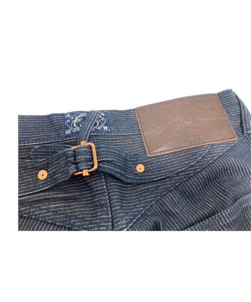 EVISU（エヴィス）EVISU (エビス) デニムパンツ インディゴ サイズ:32の古着・服飾アイテム