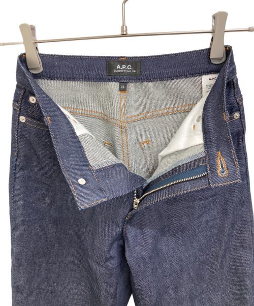A.P.C.（アーペーセー）A.P.C. (アーペーセー) デニムパンツ インディゴ サイズ:24の古着・服飾アイテム