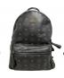 MCM（エムシーエム）の古着「STARK サイドスタッズ バックパック」｜ブラック