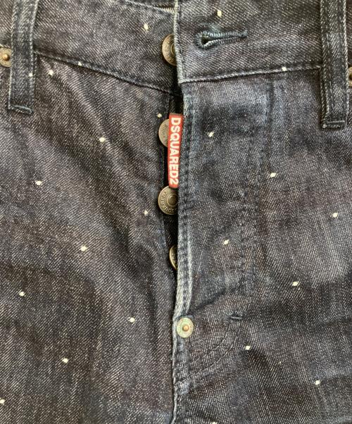 DSQUARED2（ディースクエアード）DSQUARED2 (ディースクエアード) ドット刺繍デニムパンツ インディゴ サイズ:42の古着・服飾アイテム