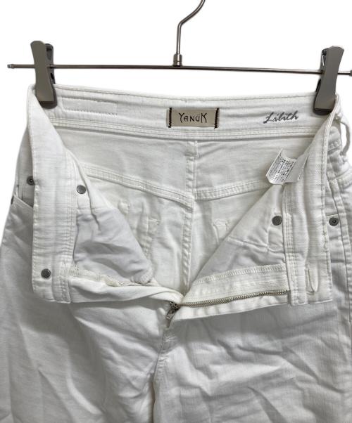YANUK（ヤヌーク）YANUK (ヤヌーク) ワイドストレートデニムパンツ ホワイト サイズ:25の古着・服飾アイテム