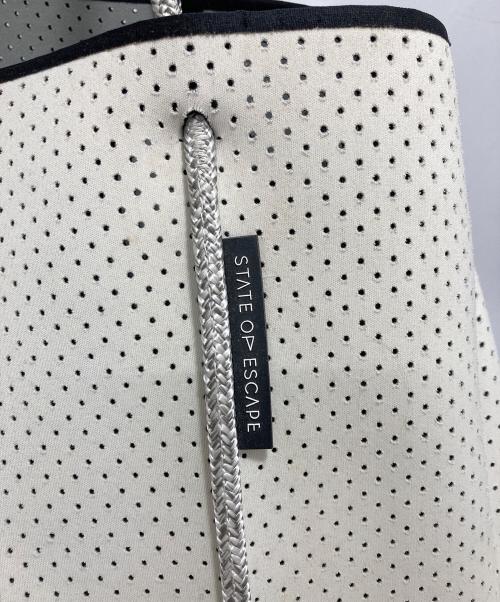 STATE OF ESCAPE（ステイトオブエスケープ）STATE OF ESCAPE (ステイトオブエスケープ) バッグ ホワイトの古着・服飾アイテム