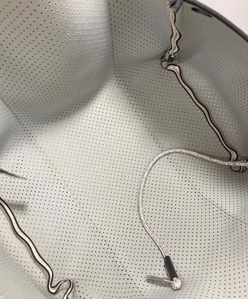 STATE OF ESCAPE（ステイトオブエスケープ）STATE OF ESCAPE (ステイトオブエスケープ) バッグ ホワイトの古着・服飾アイテム