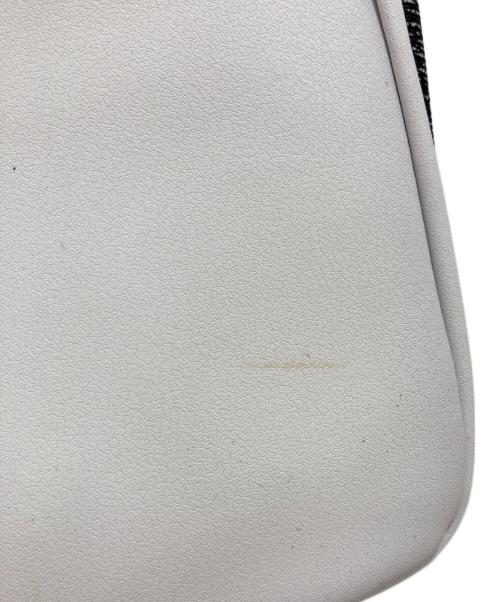 KENZO（ケンゾー）KENZO (ケンゾー) アイモチーフバッグ ホワイトの古着・服飾アイテム