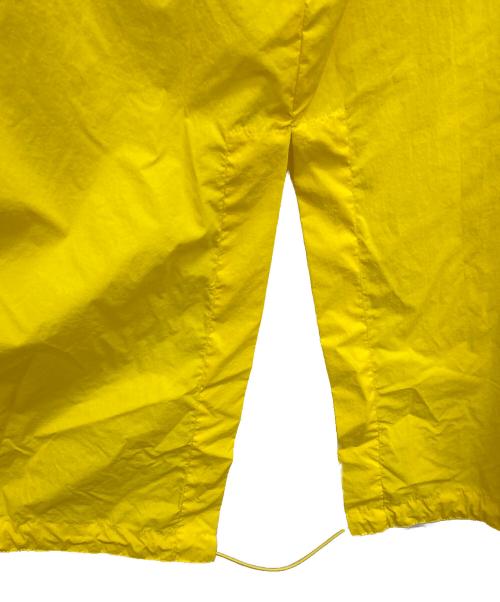 WALTER VAN BEIRENDONCK（ウォルター ヴァン ベイレンドンク）Walter Van Beirendonck (ウォルター ヴァン ベイレンドンク) ナイロンコート イエロー サイズ:XSの古着・服飾アイテム