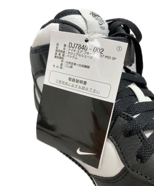 NIKE（ナイキ）NIKE (ナイキ) stussy (ステューシー) Air Force 1 Mid Black and Light Bone ホワイト×ブラック サイズ:28.5 未使用品の古着・服飾アイテム