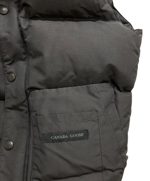 CANADA GOOSE（カナダグース）CANADA GOOSE (カナダグース) WINDSOR ダウンベスト ブラック サイズ:Mの古着・服飾アイテム