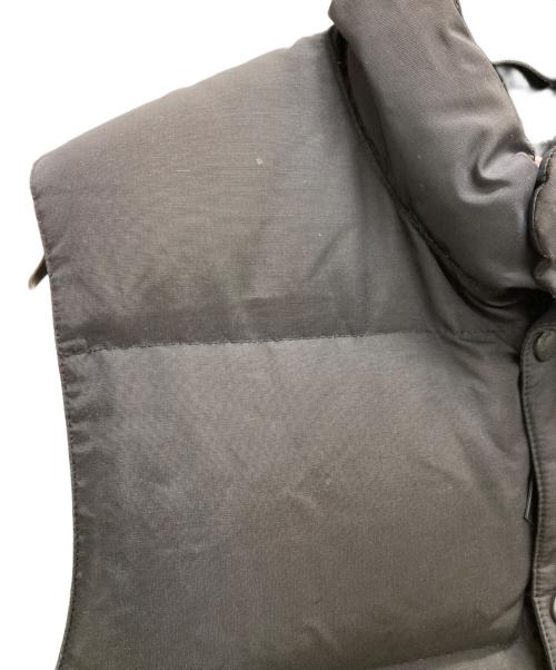 CANADA GOOSE（カナダグース）CANADA GOOSE (カナダグース) WINDSOR ダウンベスト ブラック サイズ:Mの古着・服飾アイテム