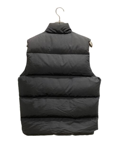 CANADA GOOSE（カナダグース）CANADA GOOSE (カナダグース) WINDSOR ダウンベスト ブラック サイズ:Mの古着・服飾アイテム