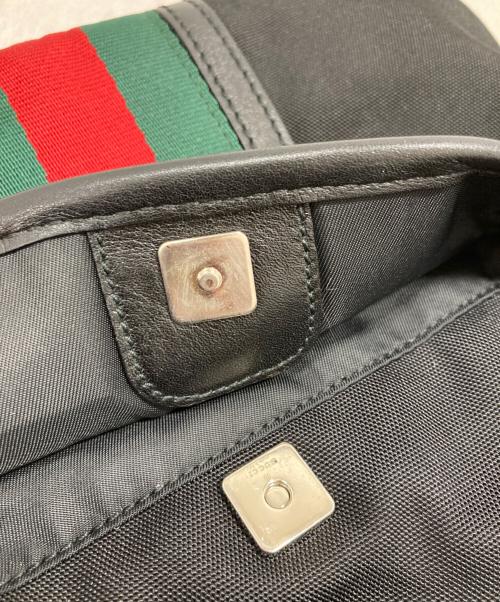 GUCCI（グッチ）GUCCI (グッチ) シェリーライン ショルダーバッグ ブラックの古着・服飾アイテム